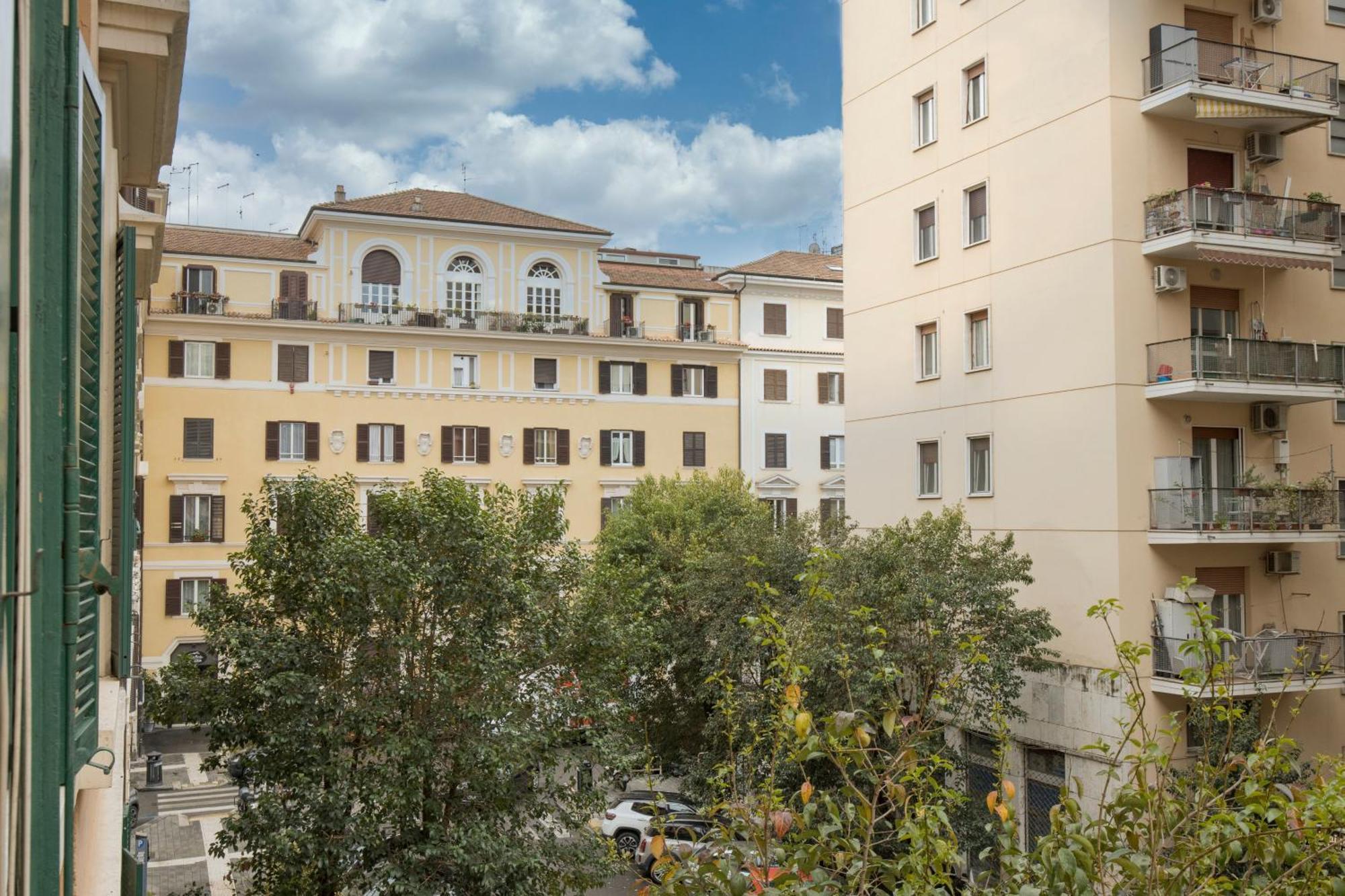 Casa Minieri - Viale Mazzini - San Pietro Rom